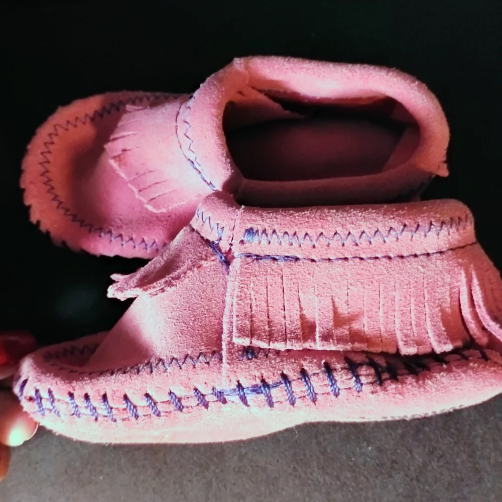 Minnetonka Pink Fringed Baby Moccasins